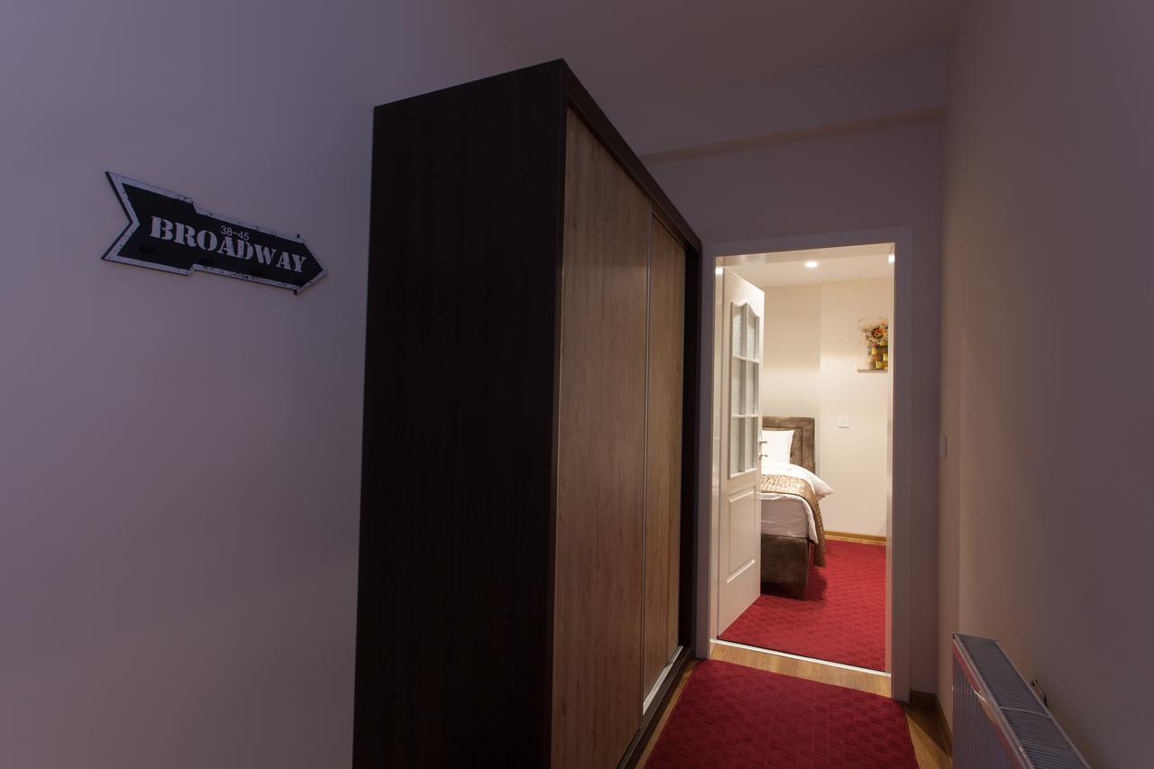 Apartmani Brocat Novi Pazar Eksteriør bilde