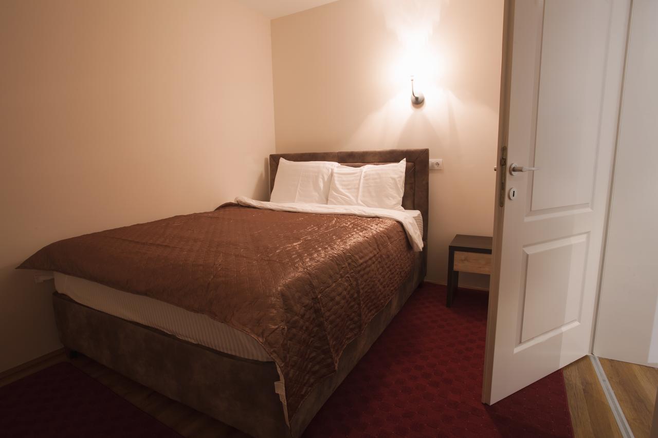 Apartmani Brocat Novi Pazar Eksteriør bilde